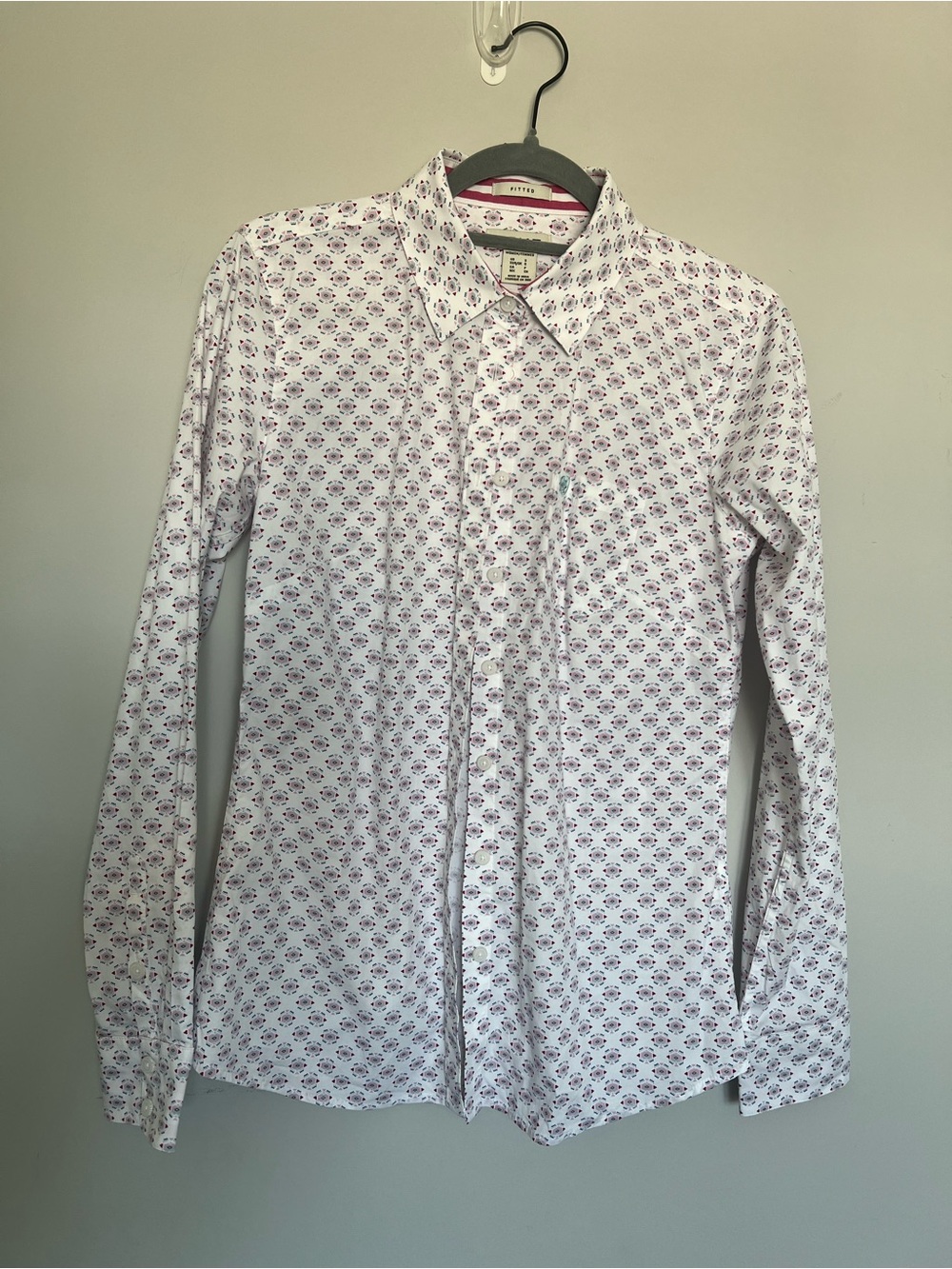 Ariat Womens Fitted Cotton Button Up Shirt Pink White Flip cuff Size Small NWOT